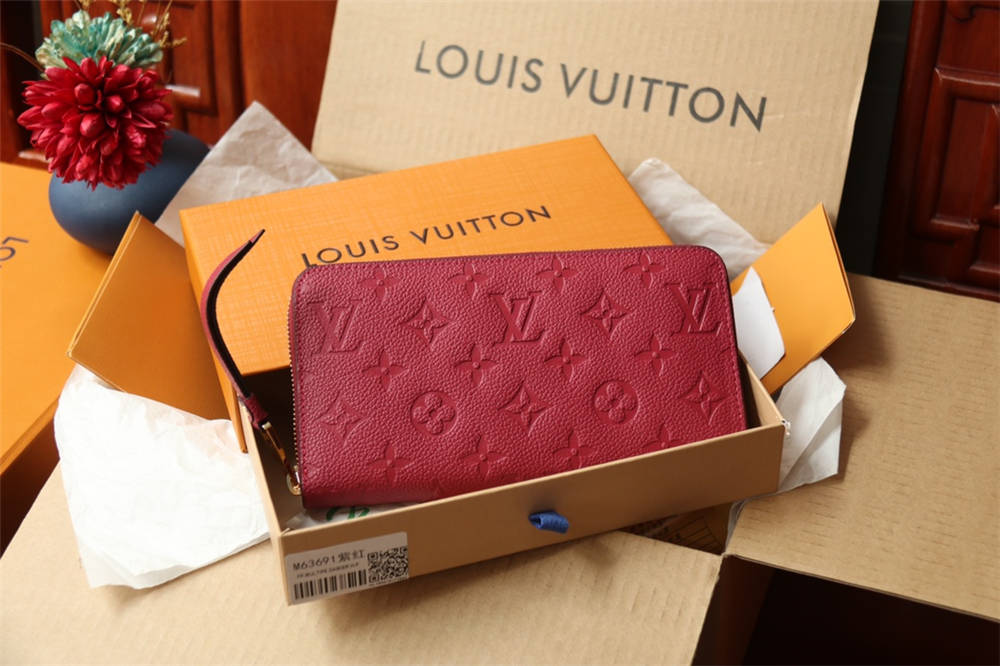 Louis Vuitton wallet Zippy  M60571   2025 new 